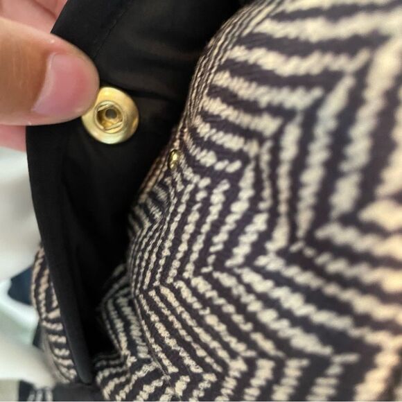 J. CREW- Herringbone Puffer Vest Size XS - Picture 5 of 10